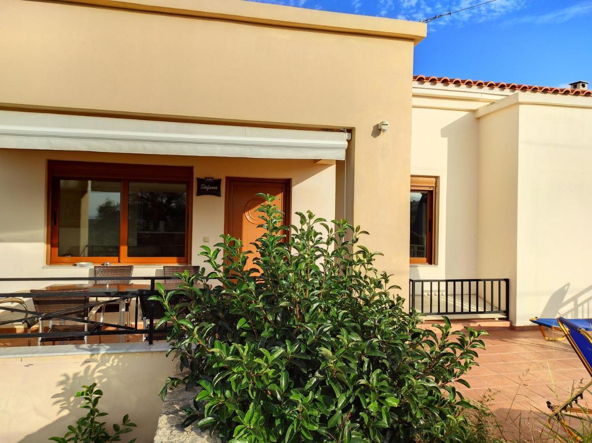 Helidonia Villas Pigí Eksteriør billede
